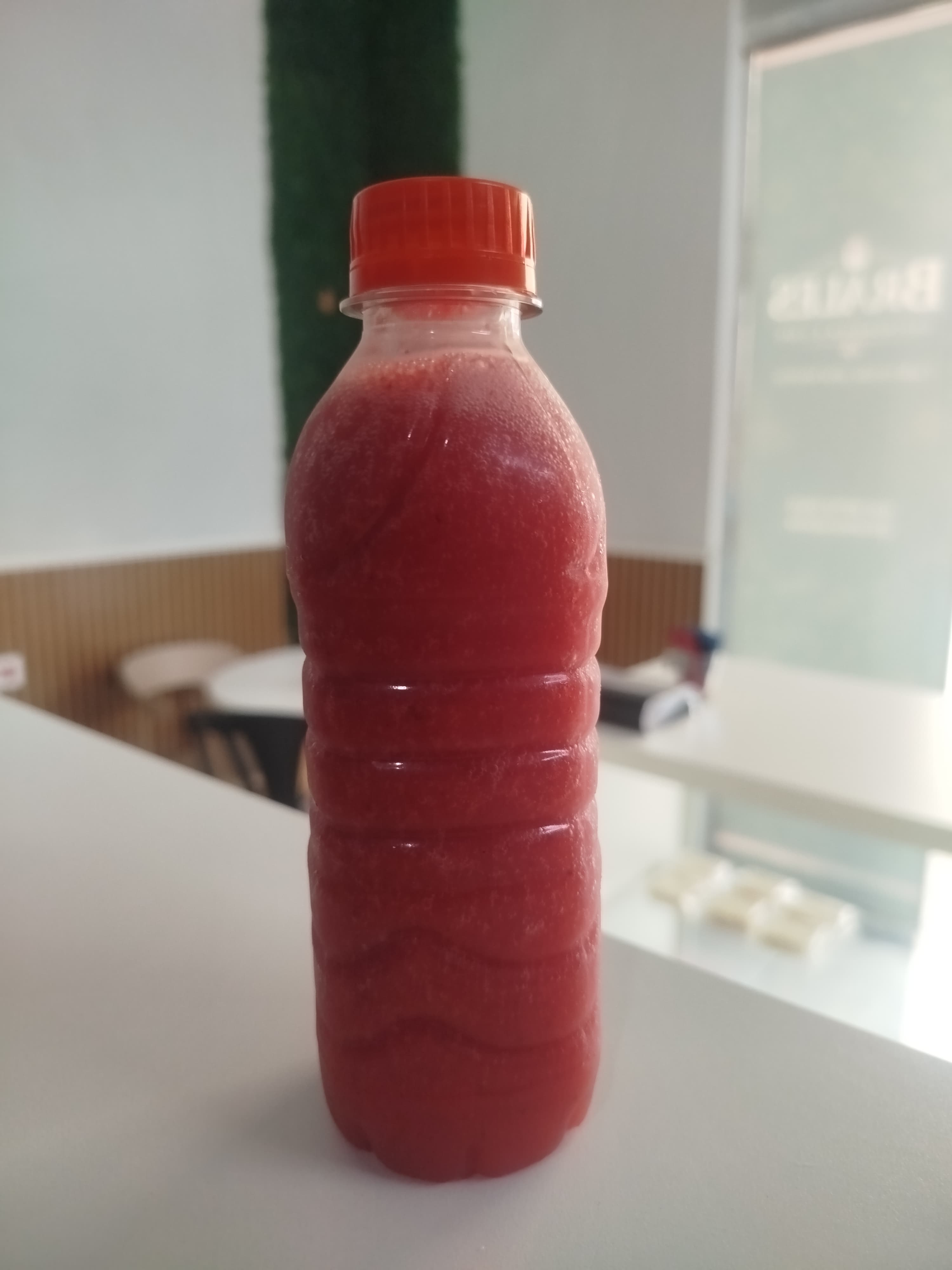 Suco de morango.